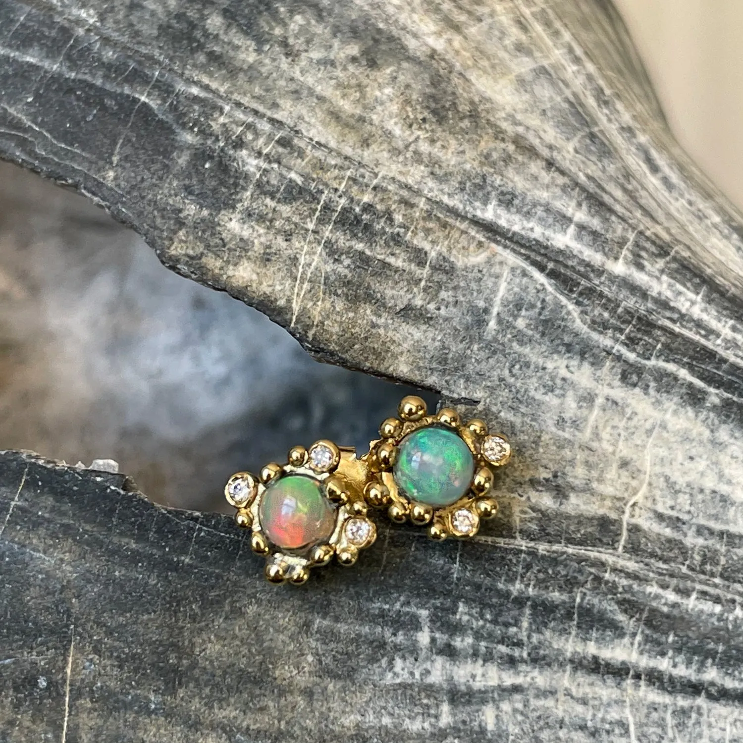 BOHEME BUBBLE OPAL STUDS