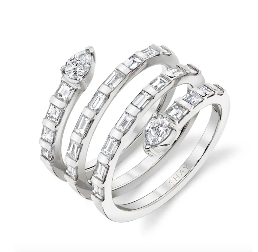 Diamond spiral Quad Ring