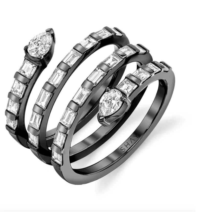 Diamond spiral Quad Ring