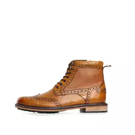 JASPER TAN BROGUE BOOT