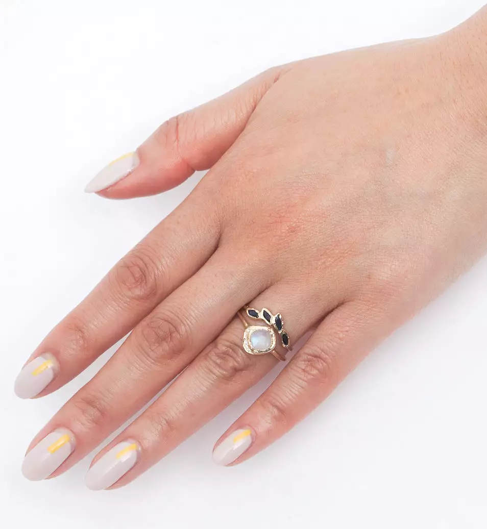 Mini Cove Moonstone Ring