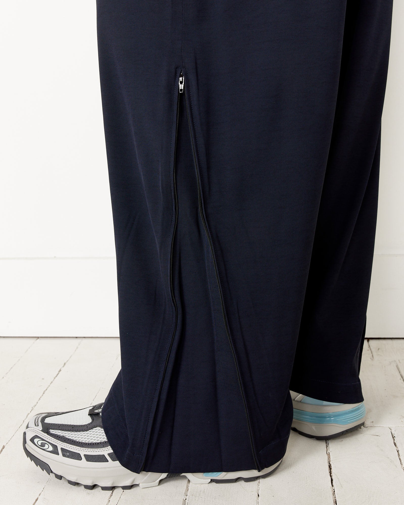 Opal Pant in Darkest Navy