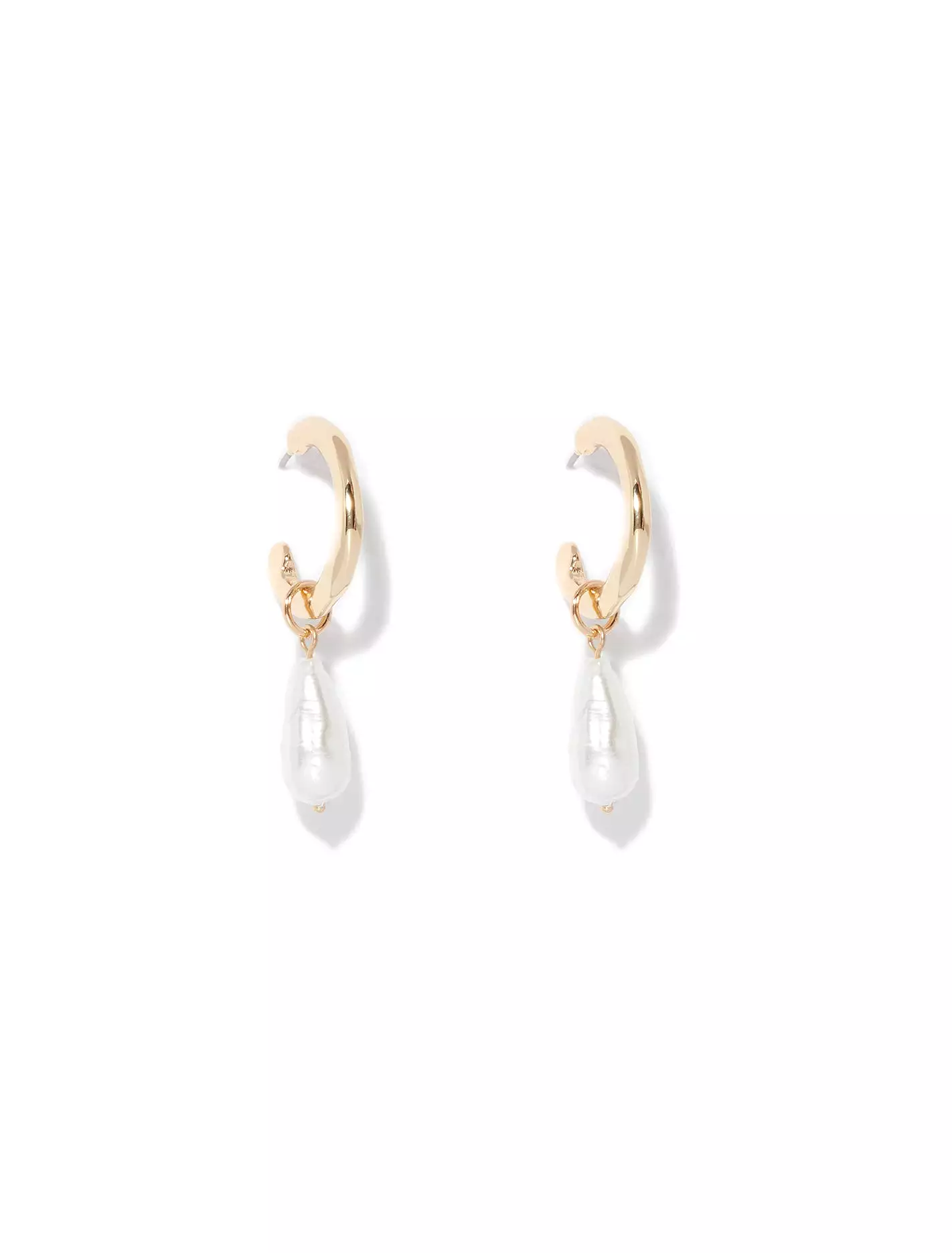 Pamela Pearl Hoop Earrings