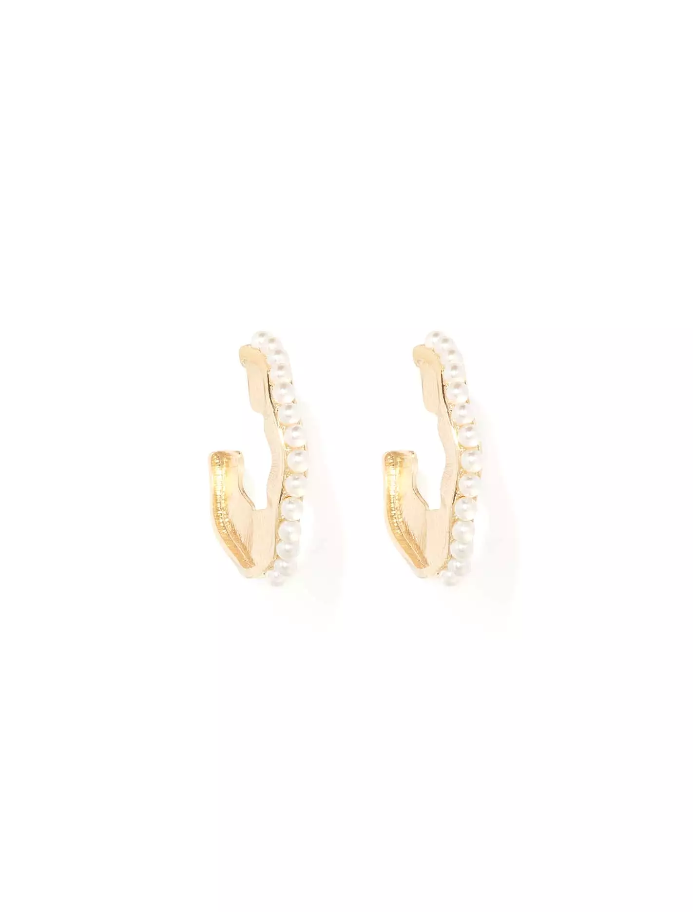 Signature Hailee Wavy Pearl Hoop Earrings