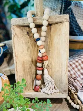 WOOD MULTI-BEAD GARLAND